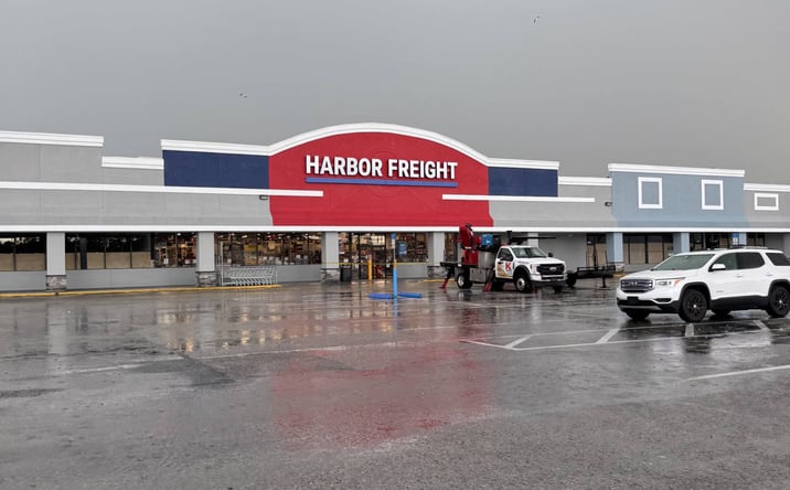 Pictures of Retail property located at 6425 US-19, New Port Richey, FL 34652 for lease - image #1