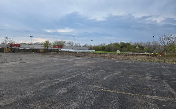 Pictures of Land property located at 7560 Niagara Fls Blvd, Niagara Falls, NY 14304 for lease - image #1
