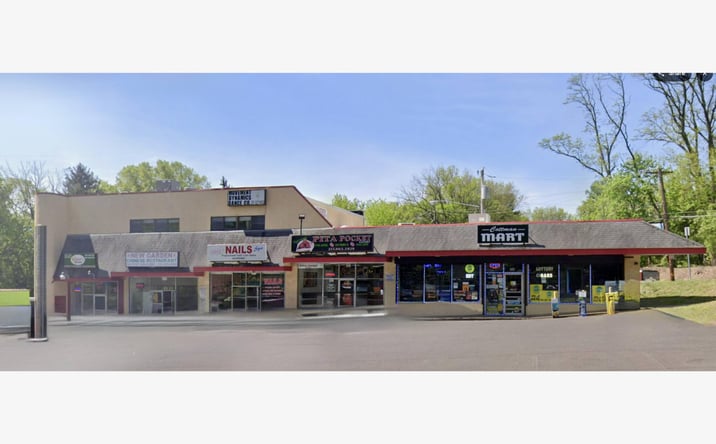 Pictures of Retail, Restaurant property located at 582 Cottman Avenue, Cheltenham Village, PA 19012 for lease - image #1