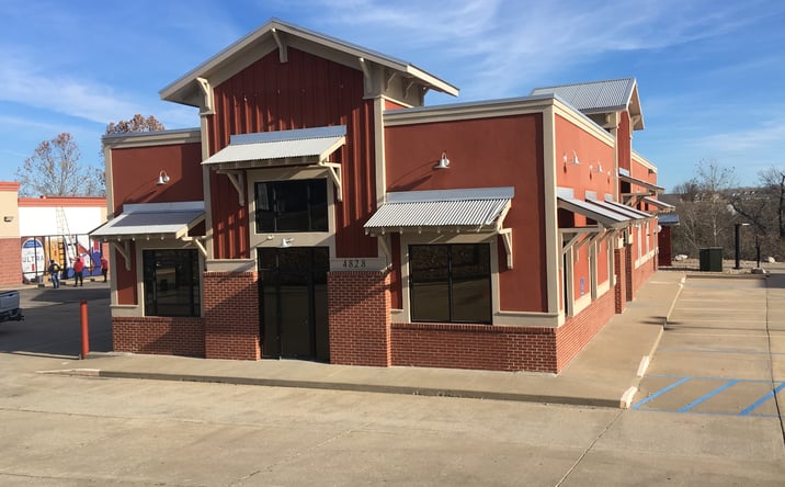 Pictures of Retail property located at 4828 Osage Beach Pkwy, Osage Beach, MO 65065 for lease - image #1