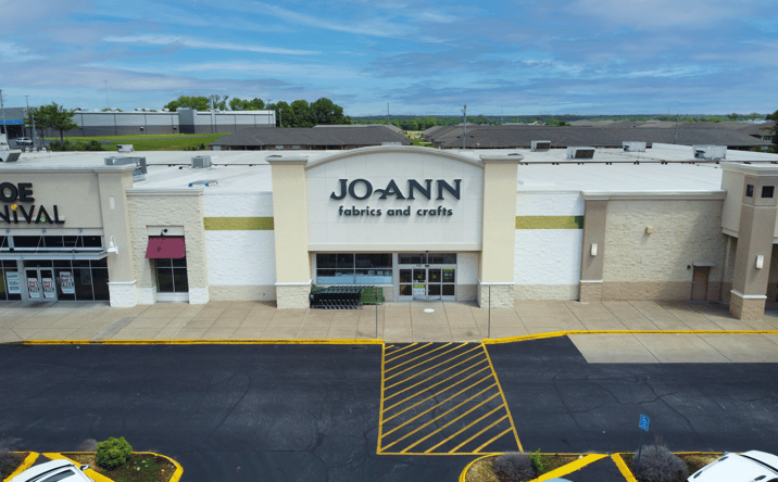 Pictures of Retail property located at 354 Cox Creek Pkwy, Florence, AL 35630 for lease - image #1