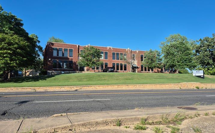 Pictures of Office property located at 1401 Malvern Ave, Hot Springs, AR 71901 for lease - image #1