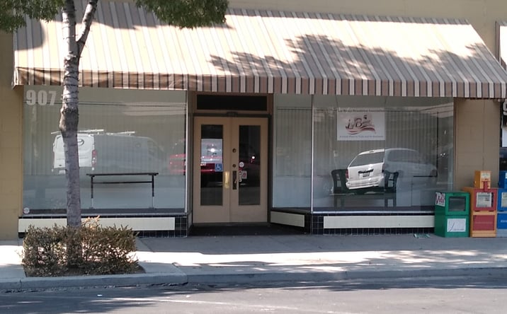Pictures of Office property located at 907 6th St, Los Banos, CA 93635 for lease - image #1