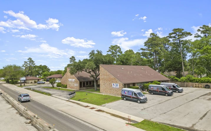 Pictures of Office property located at 260 I-45, Huntsville, TX 77340 for lease - image #1
