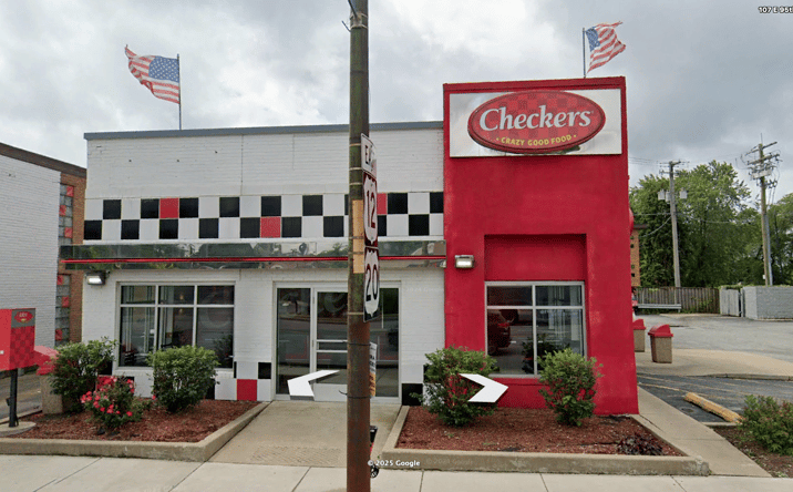 Pictures of Restaurant property located at 107 E 95th St, Chicago, IL 60619 for lease - image #1