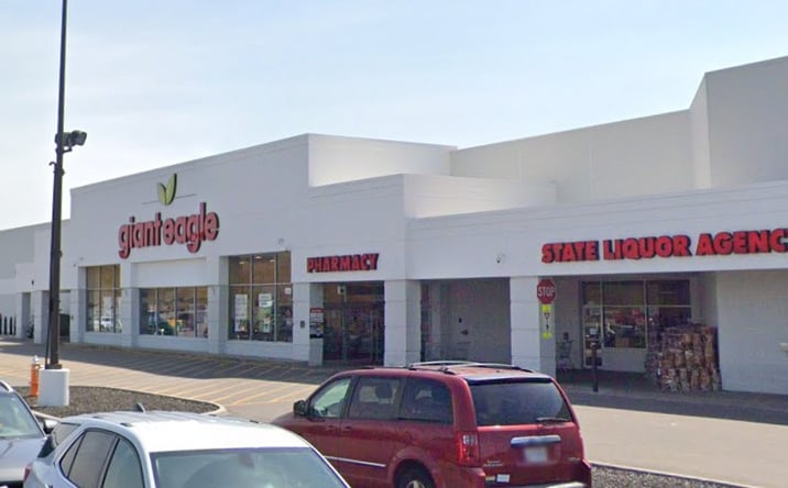 Pictures of Retail property located at 5744 Transportation Blvd, Garfield Heights, OH 44125 for lease - image #1