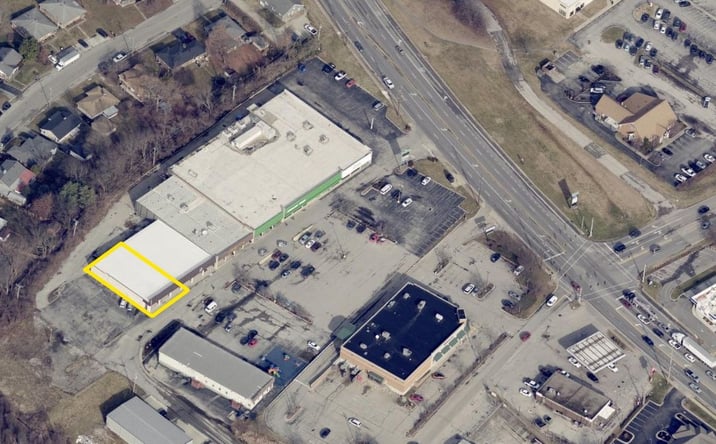 Pictures of Retail, Office, Restaurant property located at 363 Versailles Rd, Frankfort, KY 40601 for lease - image #1