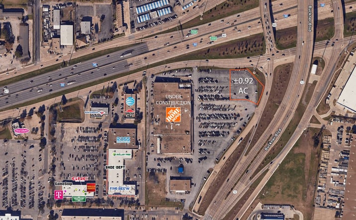 Pictures of Land property located at 9334 E R L Thornton Fwy, Dallas, TX 75227 for lease - image #1