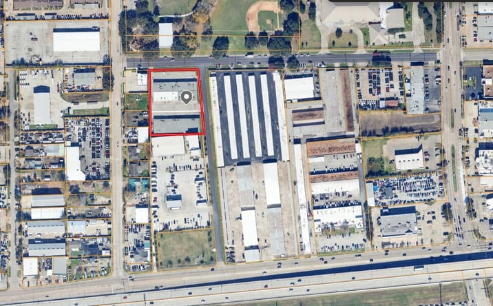 Pictures of Office, Industrial property located at 9101 Lipan Rd, Houston, TX 77063 for lease - image #1