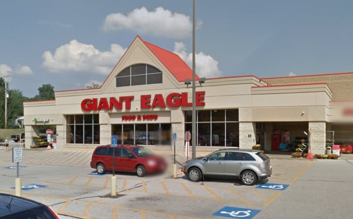Pictures of Retail property located at 1700 Norton Rd, Stow, OH 44224 for lease - image #1