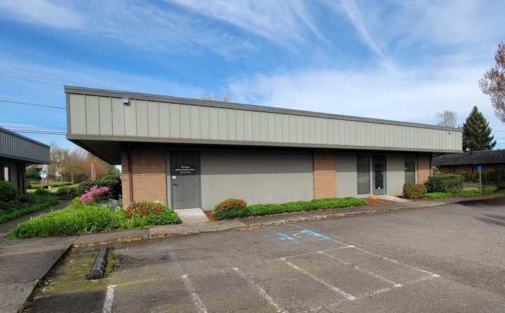 Pictures of Office property located at 412 Lancaster Dr NE, Salem, OR 97301 for lease - image #1