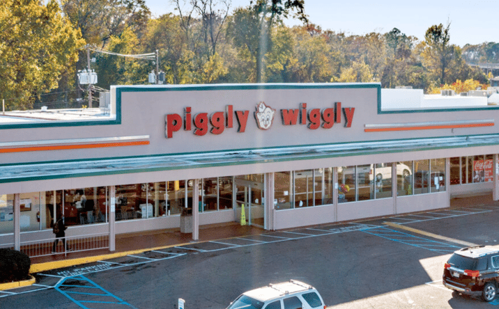 Pictures of Retail, Land, Restaurant property located at 225 Meadowbrook Rd, Jackson, MS 39206 for lease - image #1