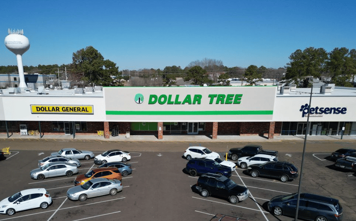 Pictures of Retail property located at 1438 Delaware Ave, McComb, MS 39648 for lease - image #1