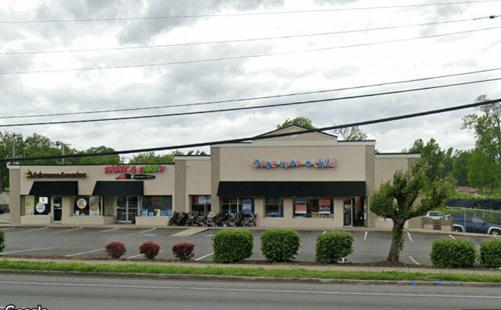 Pictures of Land property located at 8182 Dixie Hwy, Louisville, KY 40258 for lease - image #1