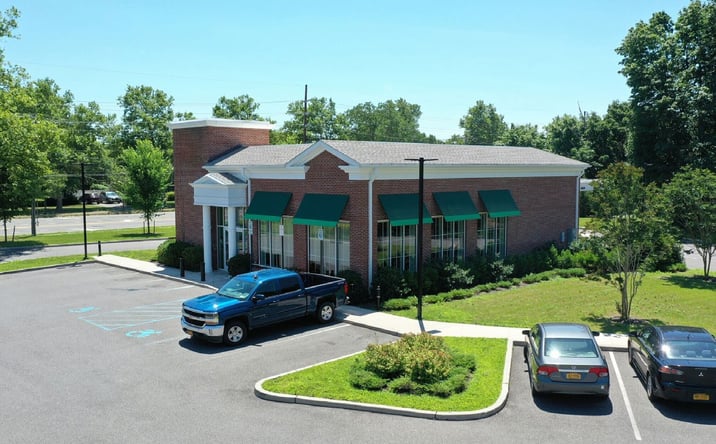 Pictures of Retail property located at 460 Pulaski Rd, Greenlawn, NY 11740 for lease - image #1