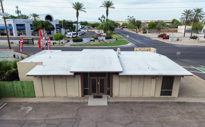 Pictures of Office property located at 4501 W Indian School Rd, Phoenix, AZ 85031 for lease - image #1