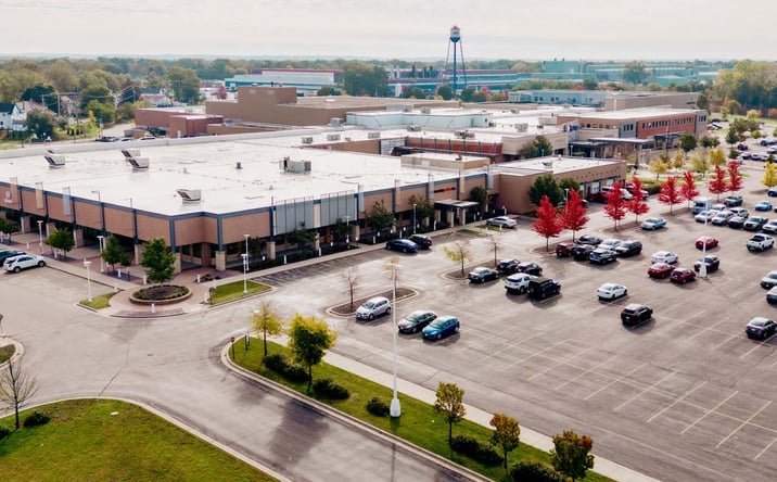 Pictures of Retail property located at 50 Eclipse Center, Beloit, WI 53511 for lease - image #1