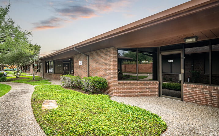 Pictures of Office, Industrial property located at 11201 Richmond Ave., Houston, TX 77082 for lease - image #1