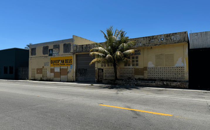 Pictures of Retail, Office, Industrial property located at 320 NW 71st St, Miami, FL 33150 for lease - image #1