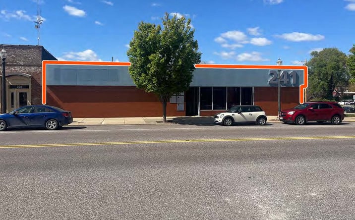Pictures of Office property located at 241 N Main St, Edwardsville, IL 62025 for lease - image #1