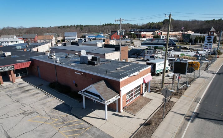 Pictures of Retail, Restaurant property located at 129-131 E Main St, Webster, MA 01570 for lease - image #1