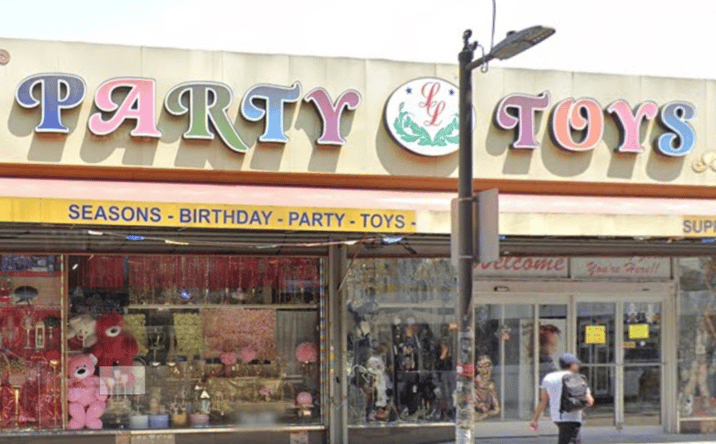 Pictures of Retail property located at 829 Broadway, Brooklyn, NY 11206 for lease - image #1