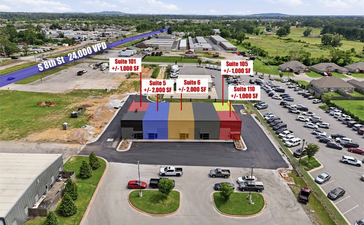 Pictures of Office, Industrial property located at 2420 S 8th St, Rogers, AR 72758 for lease - image #1
