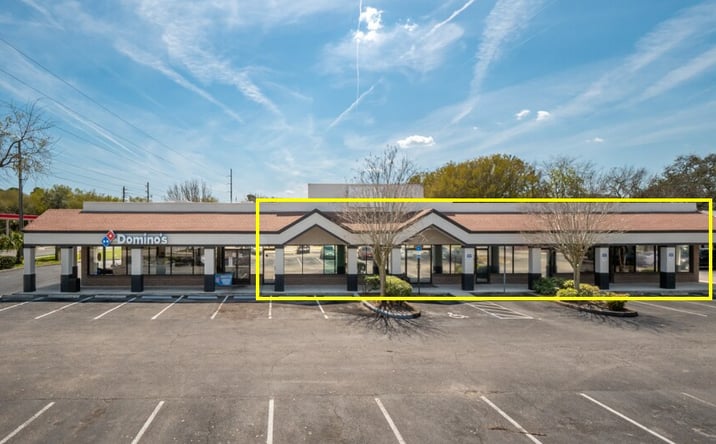 Pictures of Office property located at 2440 Mayport Rd, Jacksonville, FL 32233 for lease - image #1