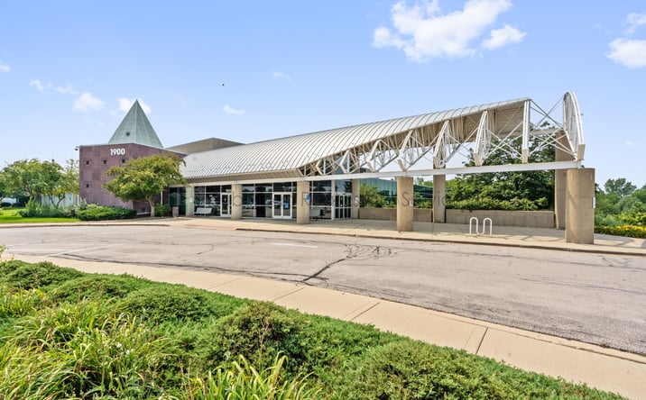 Pictures of Office property located at 1900 Ogden Ave, Aurora, IL 60504 for lease - image #1