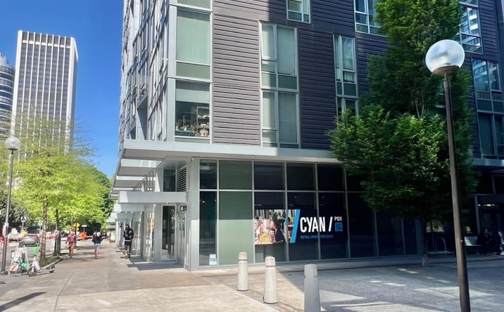 Pictures of Retail, Restaurant property located at 1720 SW 4th Ave, Portland, OR 97201 for lease - image #1