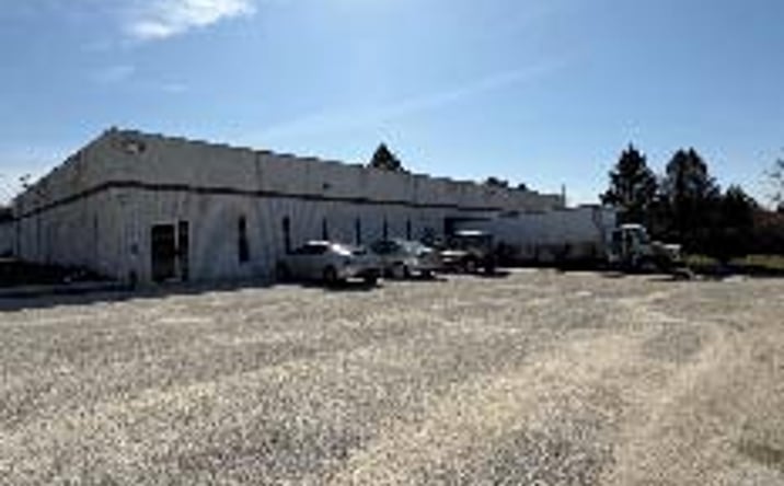 Pictures of Industrial property located at 1002 Industrial Drive, West Berlin, NJ 08091 for lease - image #1