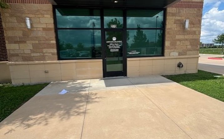Pictures of Retail, Office property located at 9560 Legacy Dr, Frisco, TX 75033 for lease - image #1