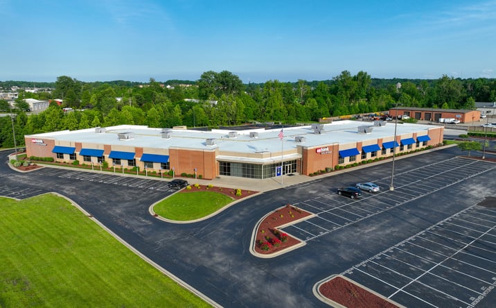 Pictures of Retail, Office, Special Purpose property located at 3151 Highland Pointe Dr, Owensboro, KY 42303 for lease - image #1