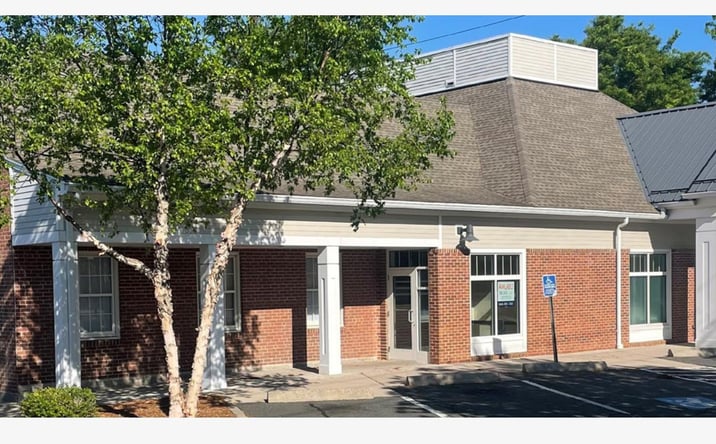 Pictures of Retail property located at 1095 Main St, Newington, CT 06111 for lease - image #1