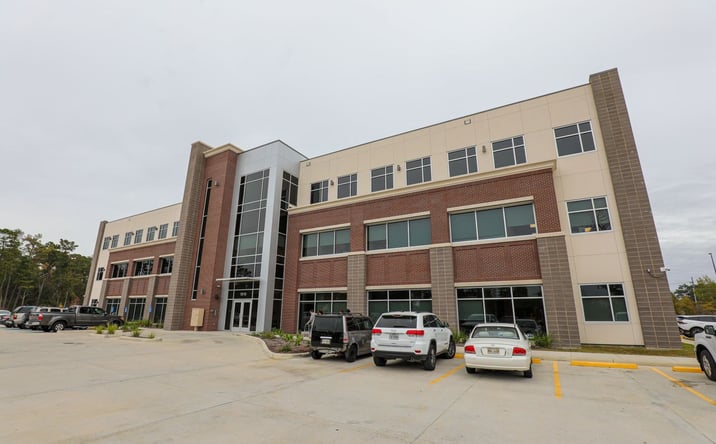 Pictures of Office property located at 1810 Lindberg Dr, Slidell, LA 70458 for lease - image #1
