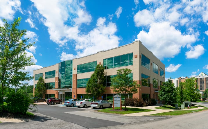 Pictures of Office property located at 125 Emeryville Dr, Cranberry Twp, PA 16066 for lease - image #1