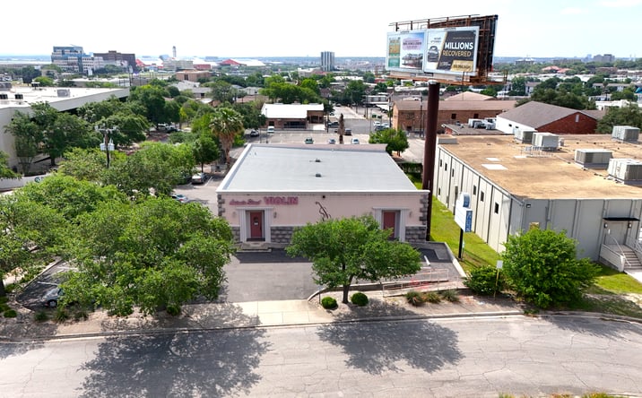 Pictures of Retail, Office, Restaurant property located at 10288 San Pedro Ave, San Antonio, TX 78216 for lease - image #1