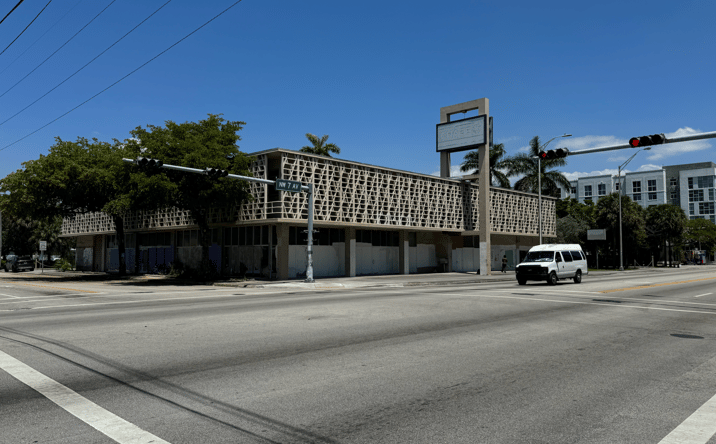 Pictures of Retail, Office, Special Purpose property located at 5800 NW 7th Ave, Miami, FL 33127 for lease - image #1