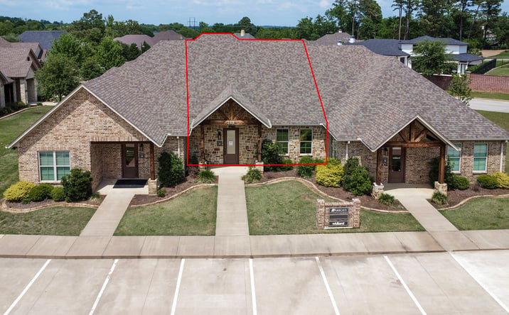Pictures of Office property located at 2311 Dueling Oaks Dr, Tyler, TX 75703 for lease - image #1