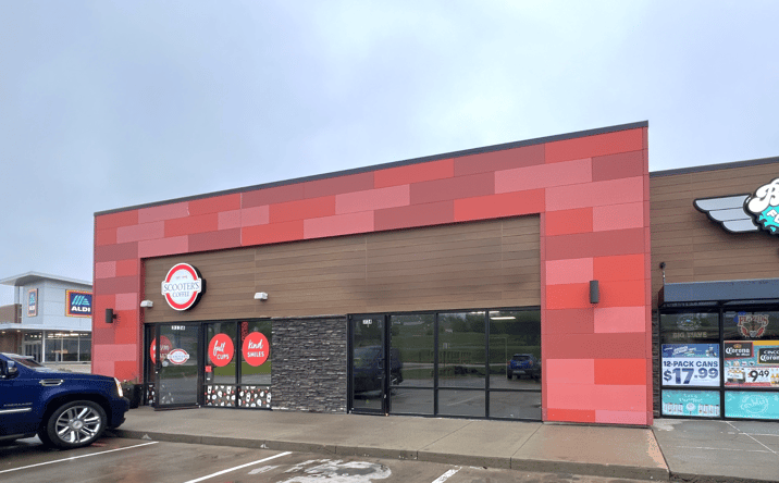 Pictures of Retail, Office property located at 3134 Floyd Blvd, Sioux City, IA 51108 for lease - image #1