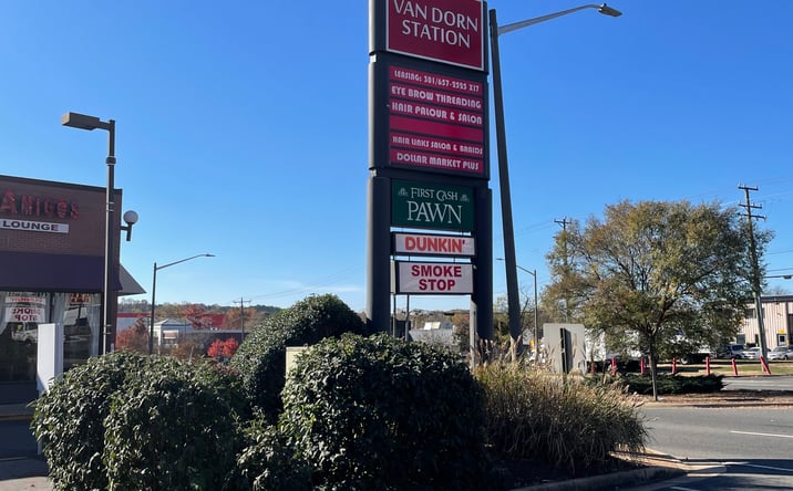 Pictures of Retail property located at 504 S Van Dorn St, Alexandria, VA 22304 for lease - image #1