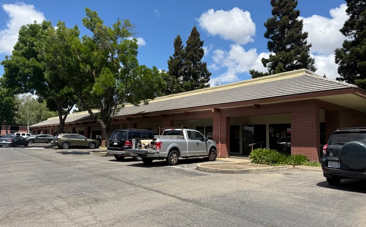 Pictures of Office property located at 7230 S Land Park Dr, Sacramento, CA 95831 for lease - image #1