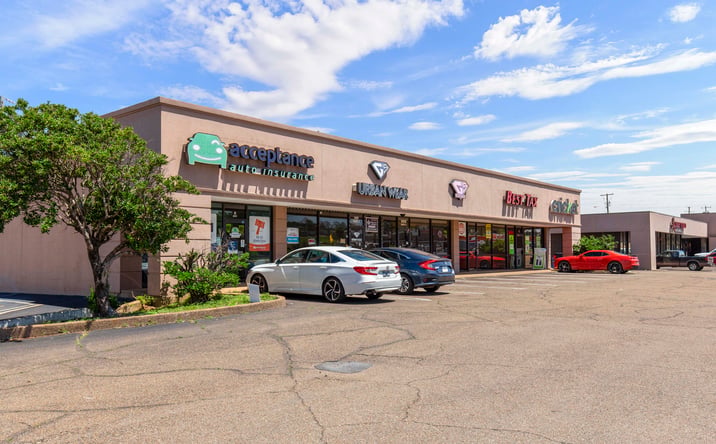 Pictures of Retail, Office, Special Purpose property located at 1408 Bobby Rush Blvd, Jackson, MS 39204 for lease - image #1