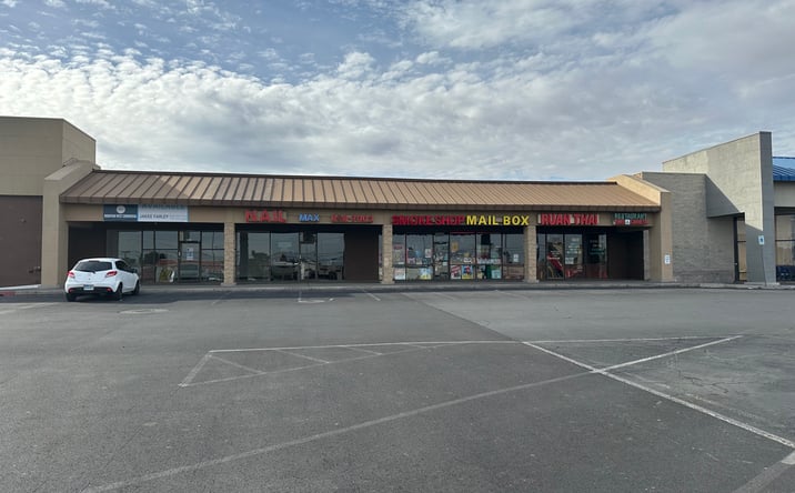 Pictures of Retail, Restaurant property located at 3355 E Tropicana Ave, Las Vegas, NV 89121 for lease - image #1