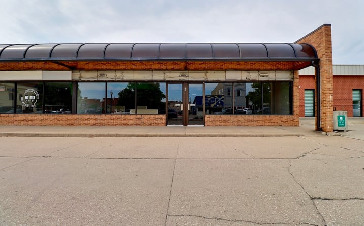 Pictures of Retail, Office, Restaurant property located at 23-35 W 6th St, Fremont, NE 68025 for lease - image #1