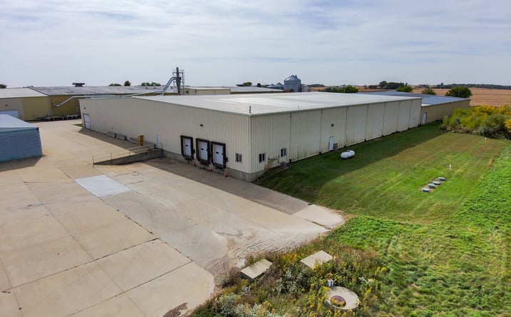 Pictures of Industrial property located at 21035 240th St, Grundy Center, IA 50638 for lease - image #1