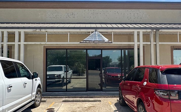 Pictures of Retail, Office property located at 532 Belle Terre Blvd, Laplace, LA 70068 for lease - image #1