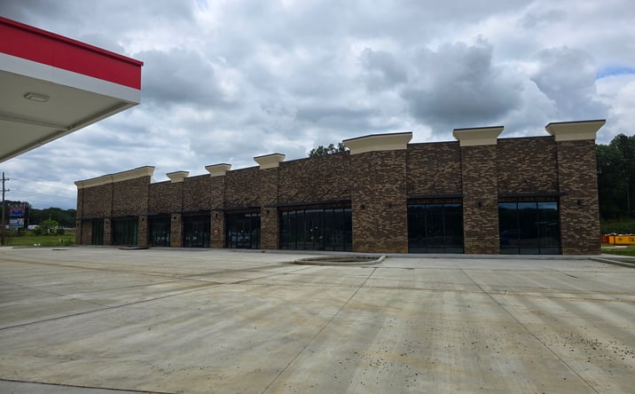 Pictures of Retail property located at 8961 Church Rd, Olive Branch, MS 38654 for lease - image #1