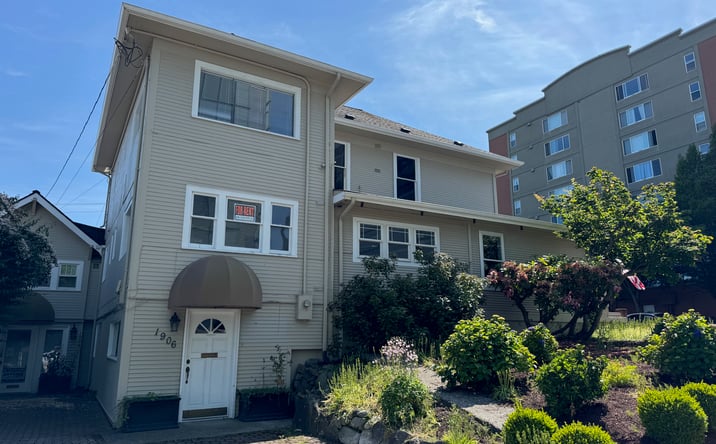 Pictures of Office property located at 3101 Oakes Ave, Everett, WA 98201 for lease - image #1
