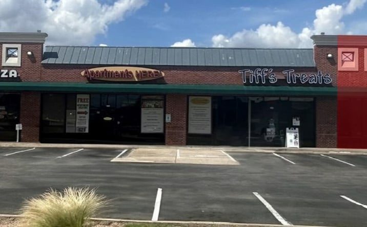 Pictures of Retail property located at 11011 Research Blvd, Austin, TX 78759 for lease - image #1